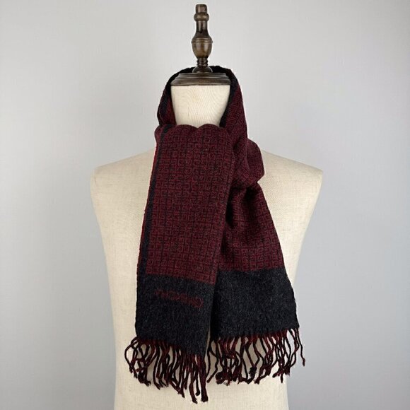 Givenchy scarf - Picture 1 of 8